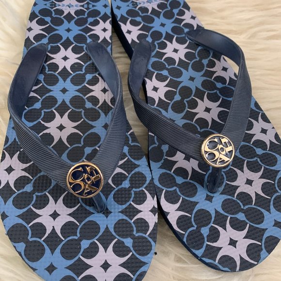 blue coach flip flops